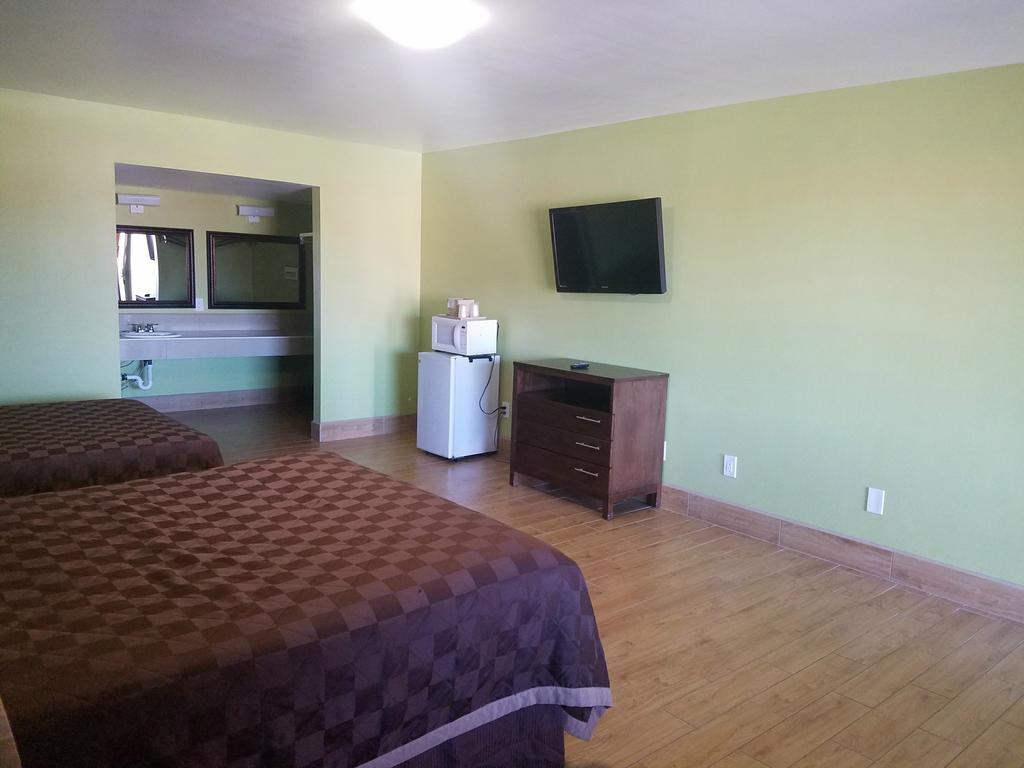 Simple Rewards Inn Roswell Exterior foto